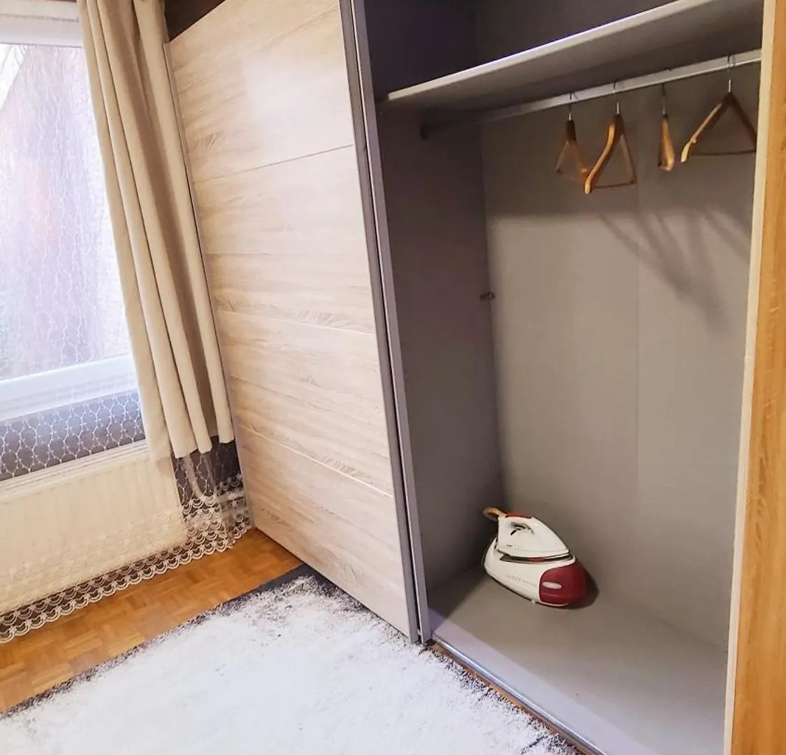 Appartement Te Huur In Antwerpen 0*, Antwerp